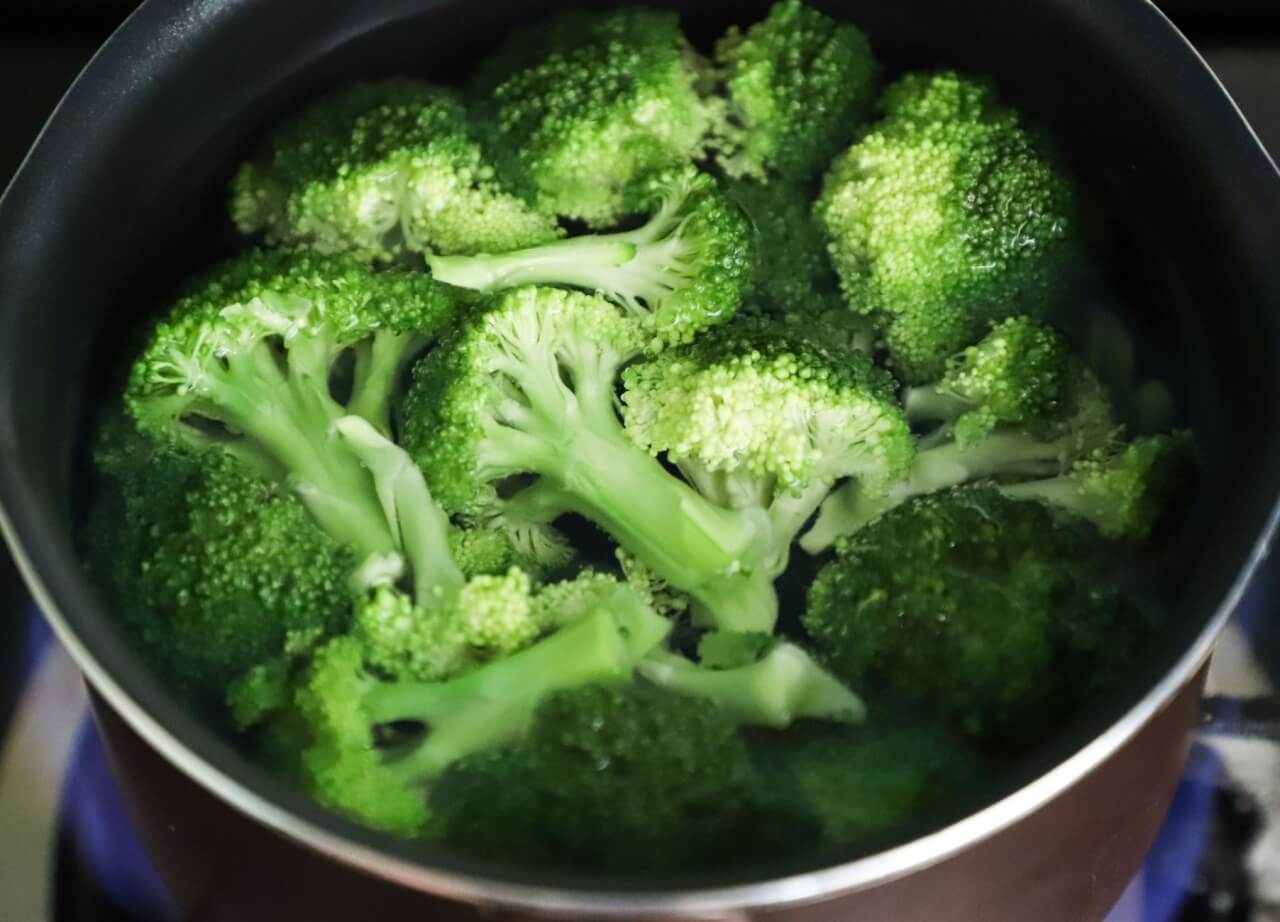 L'eau de cuisson des légumes pour nourrir en minéraux sans dépenser