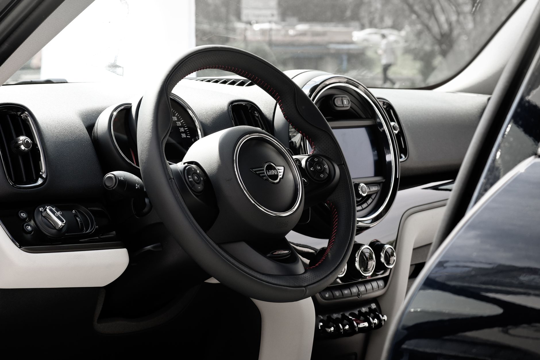 Tableau comparatif des prix Mini Cooper 2025 par modèle et finition