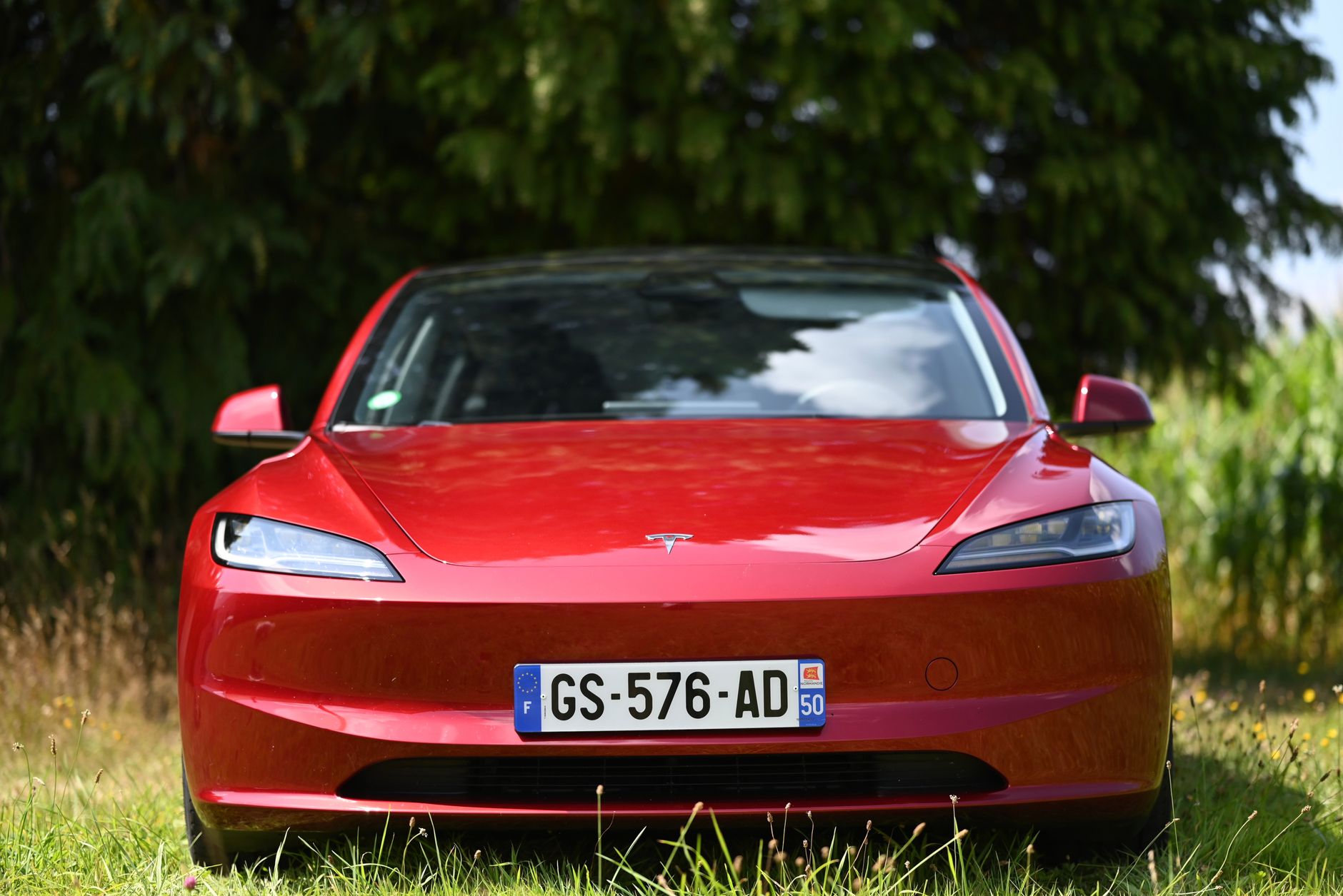 La draisienne Tesla Model 2 : l'ironie d'une marque qui joue avec ses propres codes