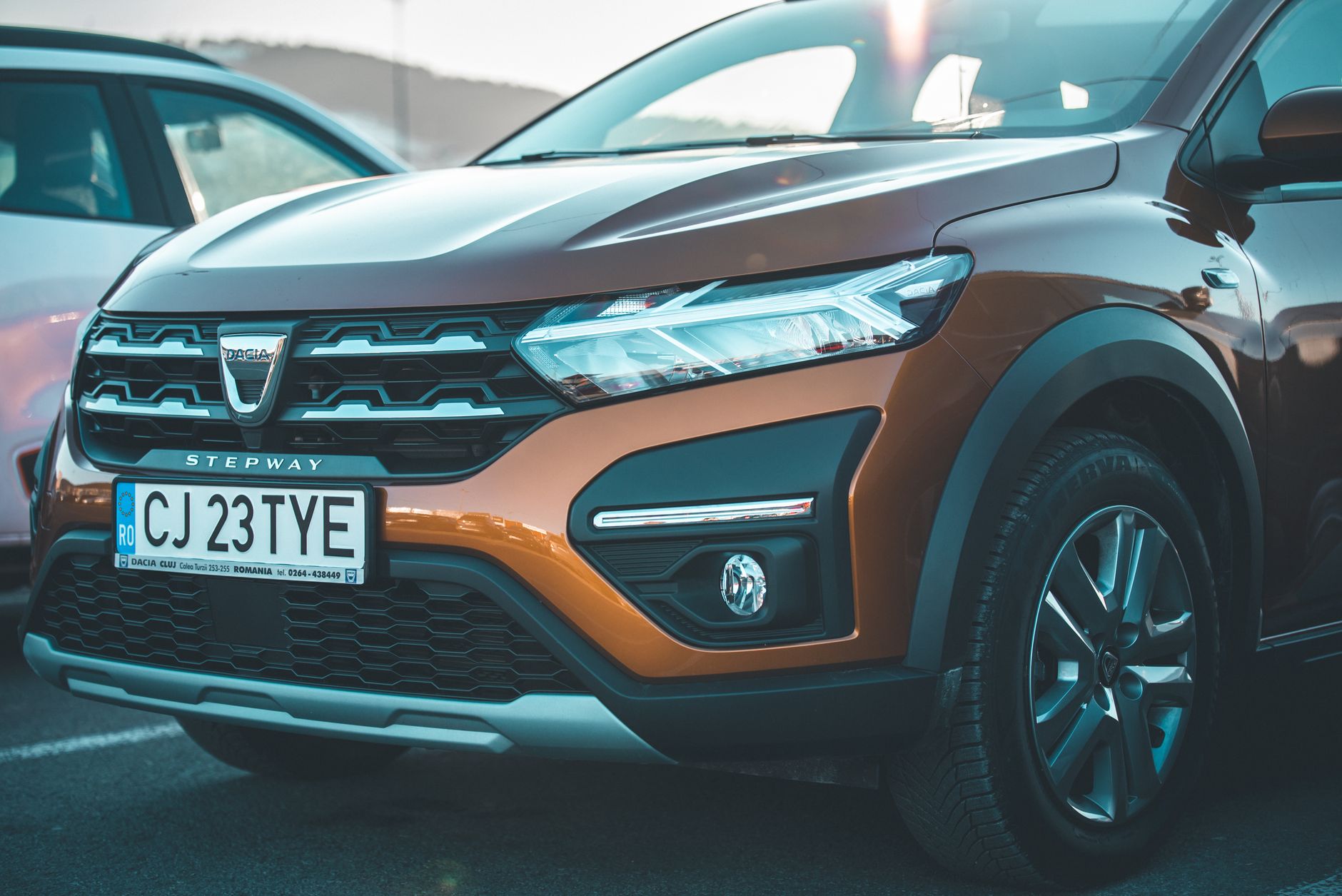 Les 30+ voyants de la Dacia Sandero Stepway : guide complet de survie automobile