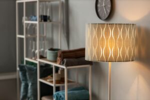 Luminaires en Matières Naturelles: Guide par Style et Saison