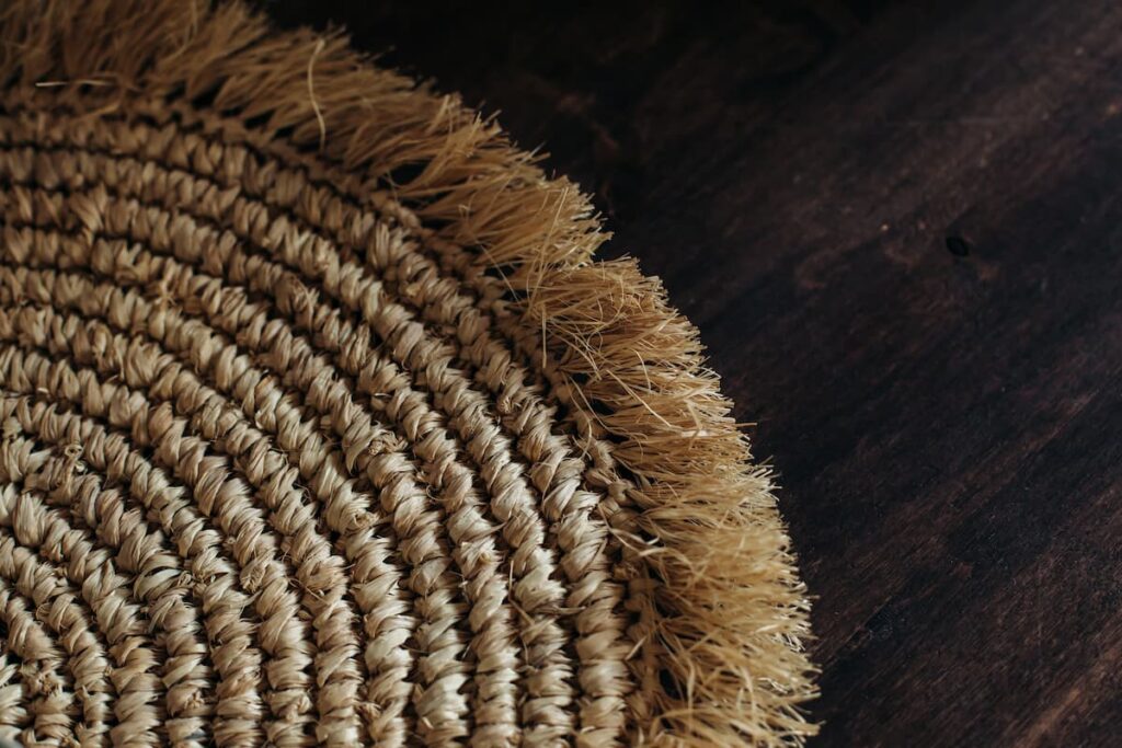 tapis rond en toile de jute