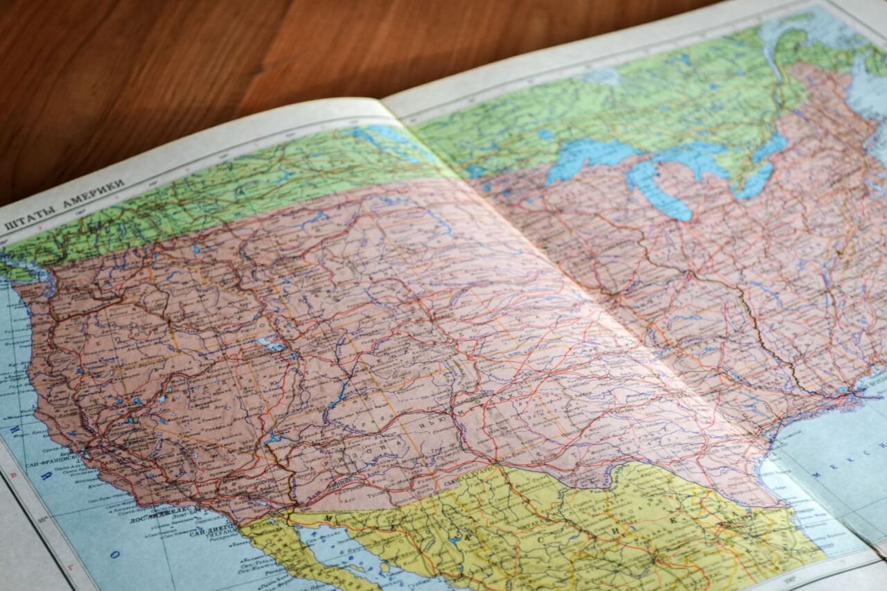 Comprendre la Structure Géographique des 50 États Américains