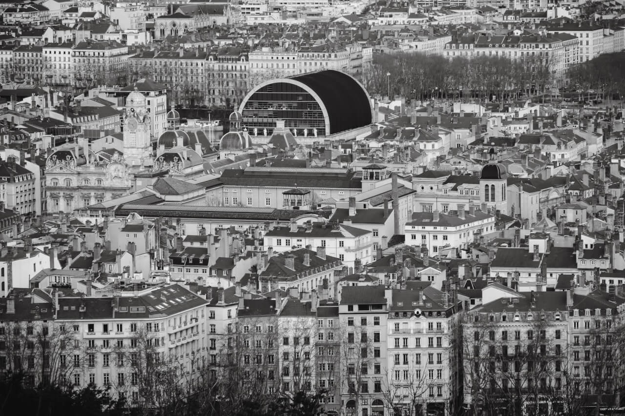 Pourquoi si peu de villes dans le monde commencent par la lettre Q
